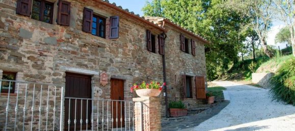 6 غرف نوم منزل في Lisciano Niccone, Italy رقم 58027 6