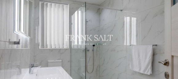 3 bedrooms Penthouse in Swieqi, Malta No. 7196 12