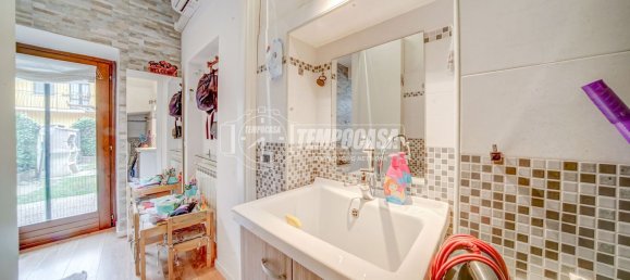 3 bedrooms House in Somma Lombardo, Italy No. 361304 11