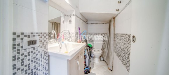 3 bedrooms House in Somma Lombardo, Italy No. 361304 12