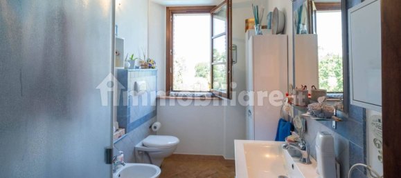 4 bedrooms Villa in Volterra, Italy No. 61390 5