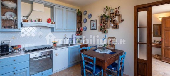 4 bedrooms Villa in Volterra, Italy No. 61390 22