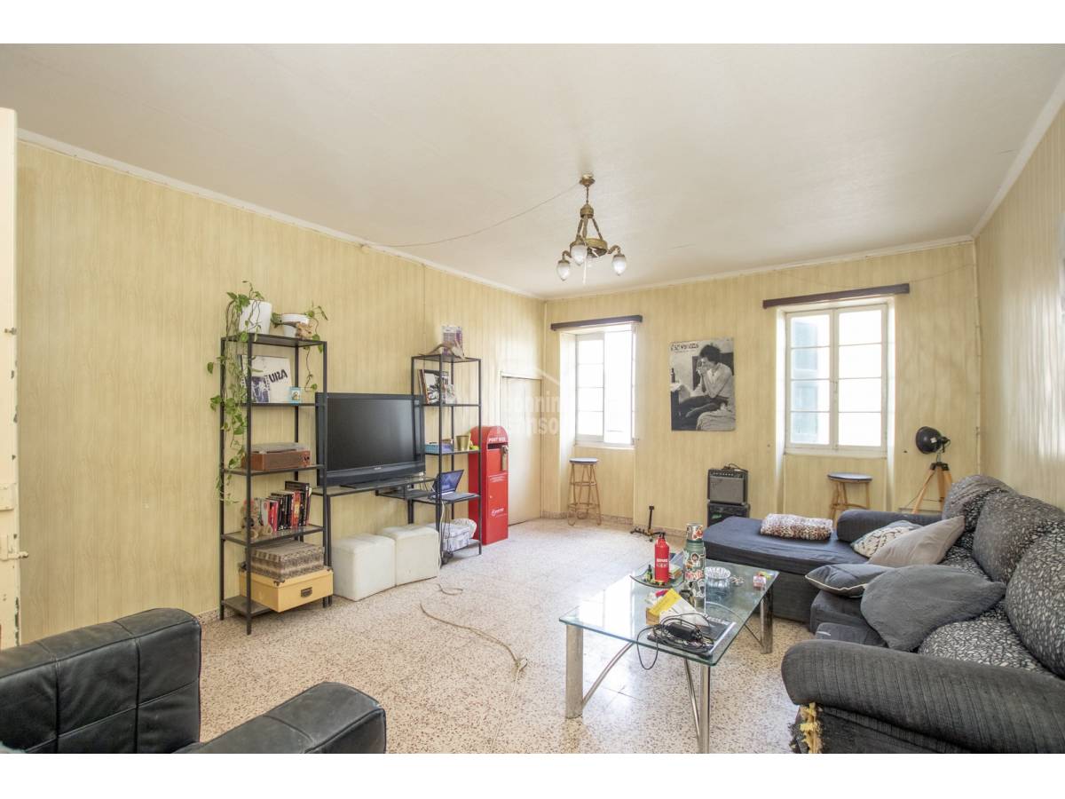 8 bedrooms Townhouse in Mahon, Spain No. 3803