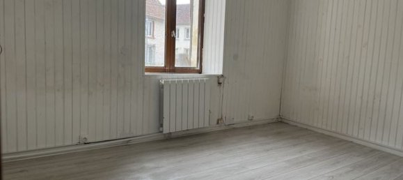 2 bedrooms House in Vernon, France No. 360482 5