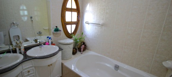 7 bedrooms House in Funchal, Portugal No. 84783 34