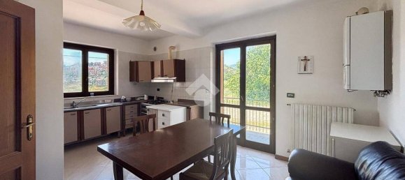 3 Schlafzimmer Wohnung in L'Aquila, Italy, Nr. 348154 8