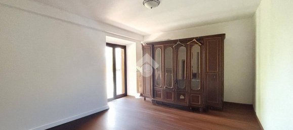 3 Schlafzimmer Wohnung in L'Aquila, Italy, Nr. 348154 20