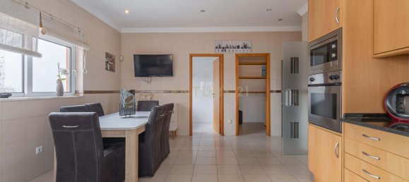 4 bedrooms Villa in Luz, Portugal No. 105000 12