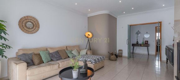 4 bedrooms Villa in Luz, Portugal No. 105000 8