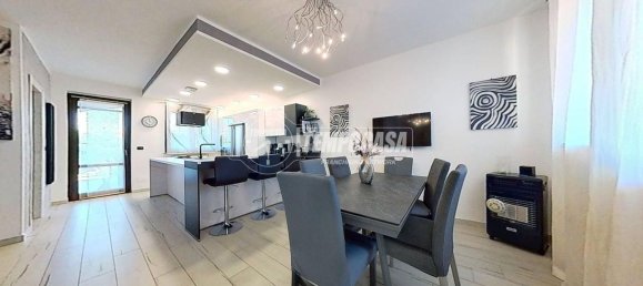 6 chambres Maison à Robassomero, Italy No. 372096 7