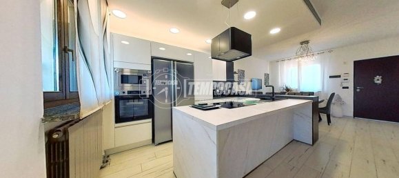 6 chambres Maison à Robassomero, Italy No. 372096 11