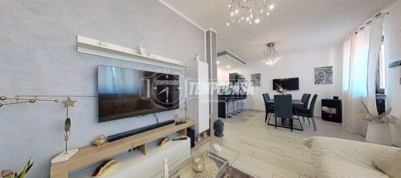 6 chambres Maison à Robassomero, Italy No. 372096 9