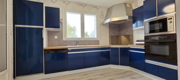 Casa de 4 dormitorios en Semoy, France No. 214312 3