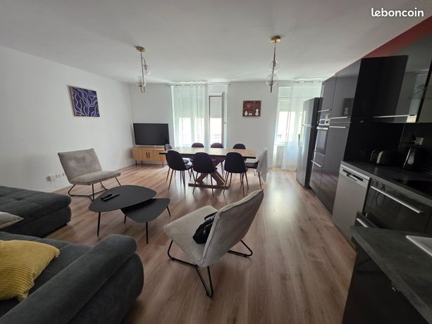 188m² Building in Reims, France No. 314494