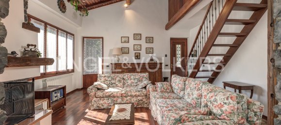 5 bedrooms House in Plesio, Italy No. 273017 12