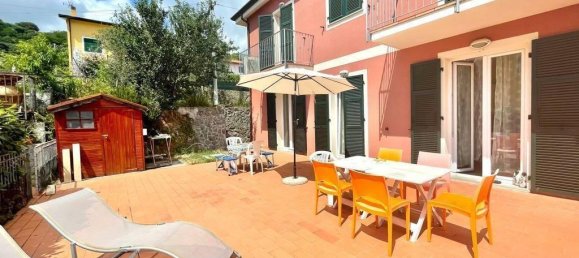 7 rooms House in La Spezia, Italy No. 24590 4