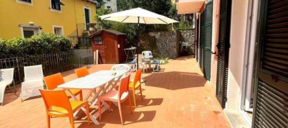 7 rooms House in La Spezia, Italy No. 24590 5