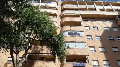 85m² Commercial property in Zaragoza, Spain No. 172473