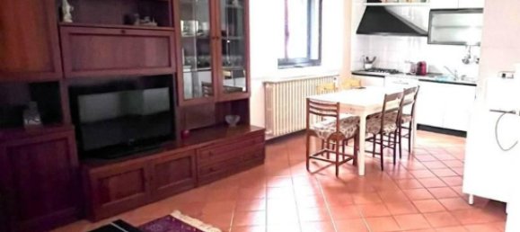 3 rooms Apartment in Arona, Italy No. 202228 3