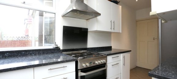 Casa T3 em London, United Kingdom N.º 10535 9