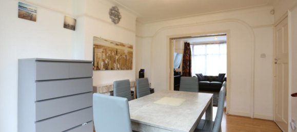 Casa T3 em London, United Kingdom N.º 10535 6