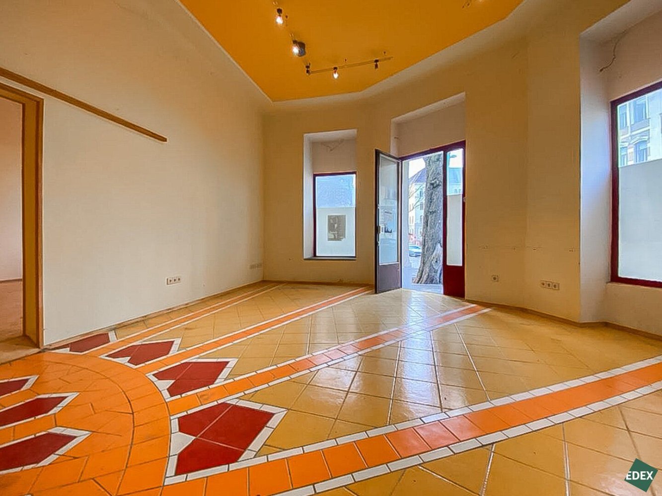  عقار تجاري في Penzing, Austria 120متر مربع رقم 230644