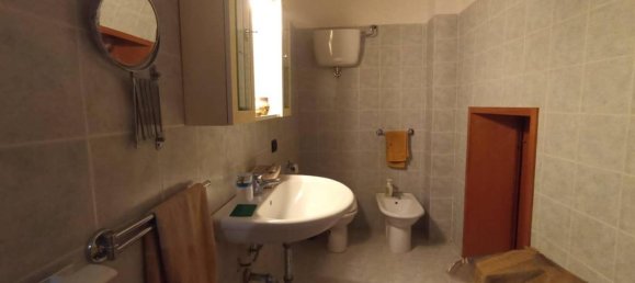 5 rooms Apartment in Bettona, Italy No. 136729 21