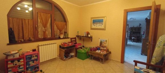 5 rooms Apartment in Bettona, Italy No. 136729 12