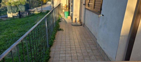 5 rooms Apartment in Bettona, Italy No. 136729 33
