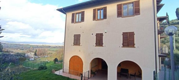 5 rooms Apartment in Bettona, Italy No. 136729 44