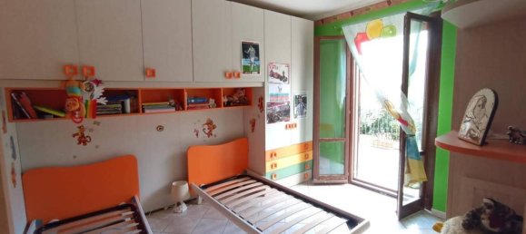 5 rooms Apartment in Bettona, Italy No. 136729 15