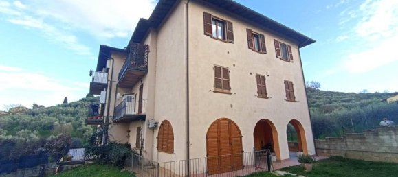 5 rooms Apartment in Bettona, Italy No. 136729 43