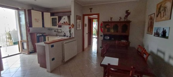 5 rooms Apartment in Bettona, Italy No. 136729 10