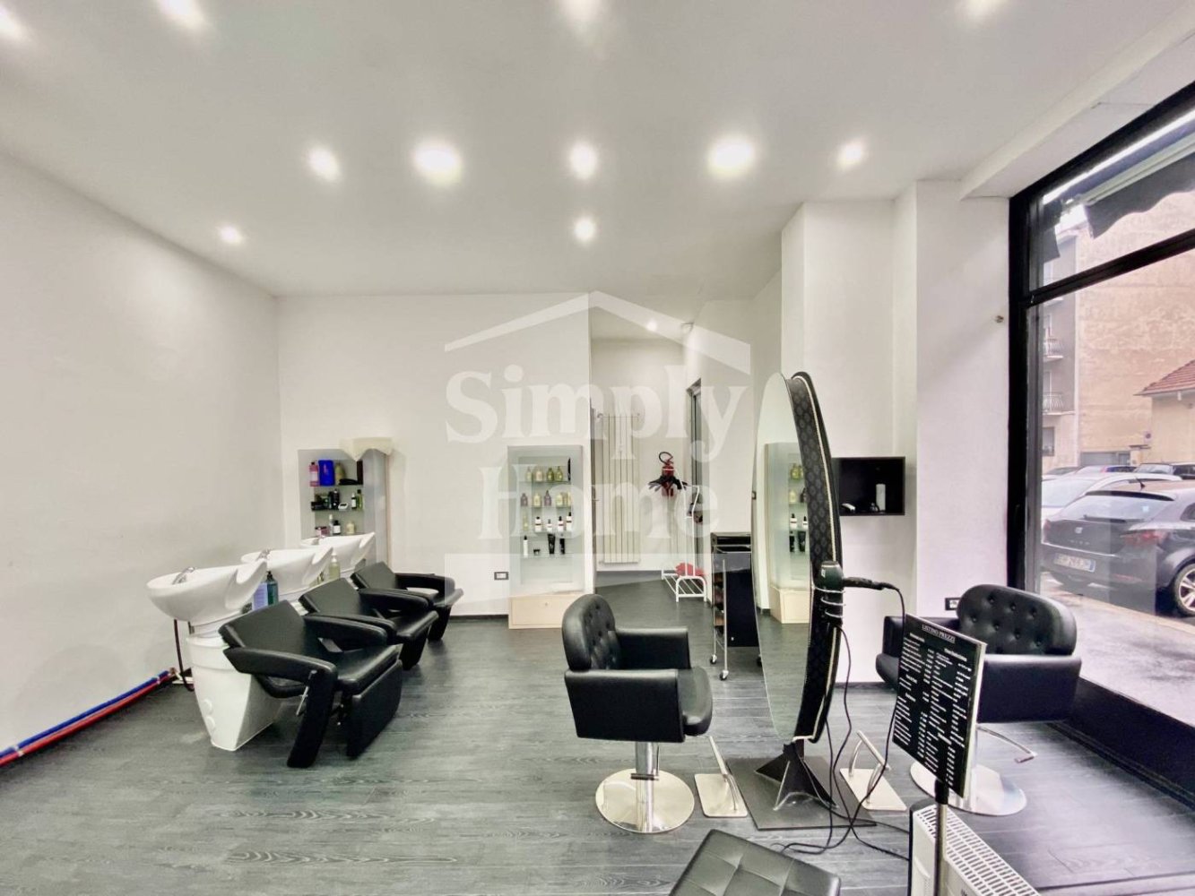 Imóvel comercial de 3 divisões em Turin, Italy N.º 109816