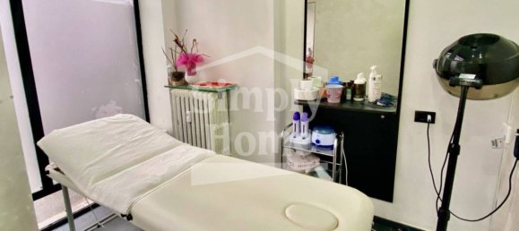 Imóvel comercial de 3 divisões em Turin, Italy N.º 109816 16