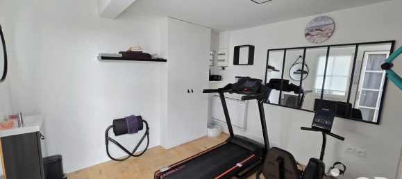 3 bedrooms Castles in La Flotte, France No. 100827 10