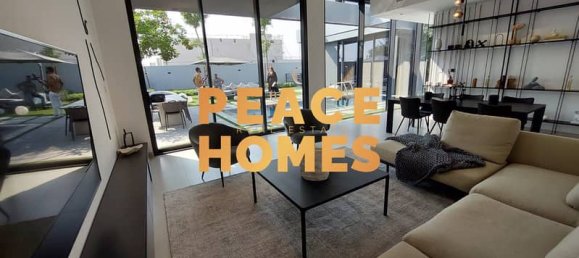 5 bedrooms Villa in Tilal City, UAE No. 16443 2