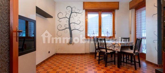 2 bedrooms Apartment in Melle, Italy No. 227775 9