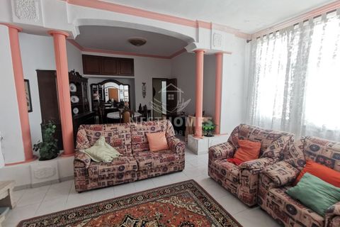 3 Schlafzimmer Haus in Loule, Portugal, Nr. 242931