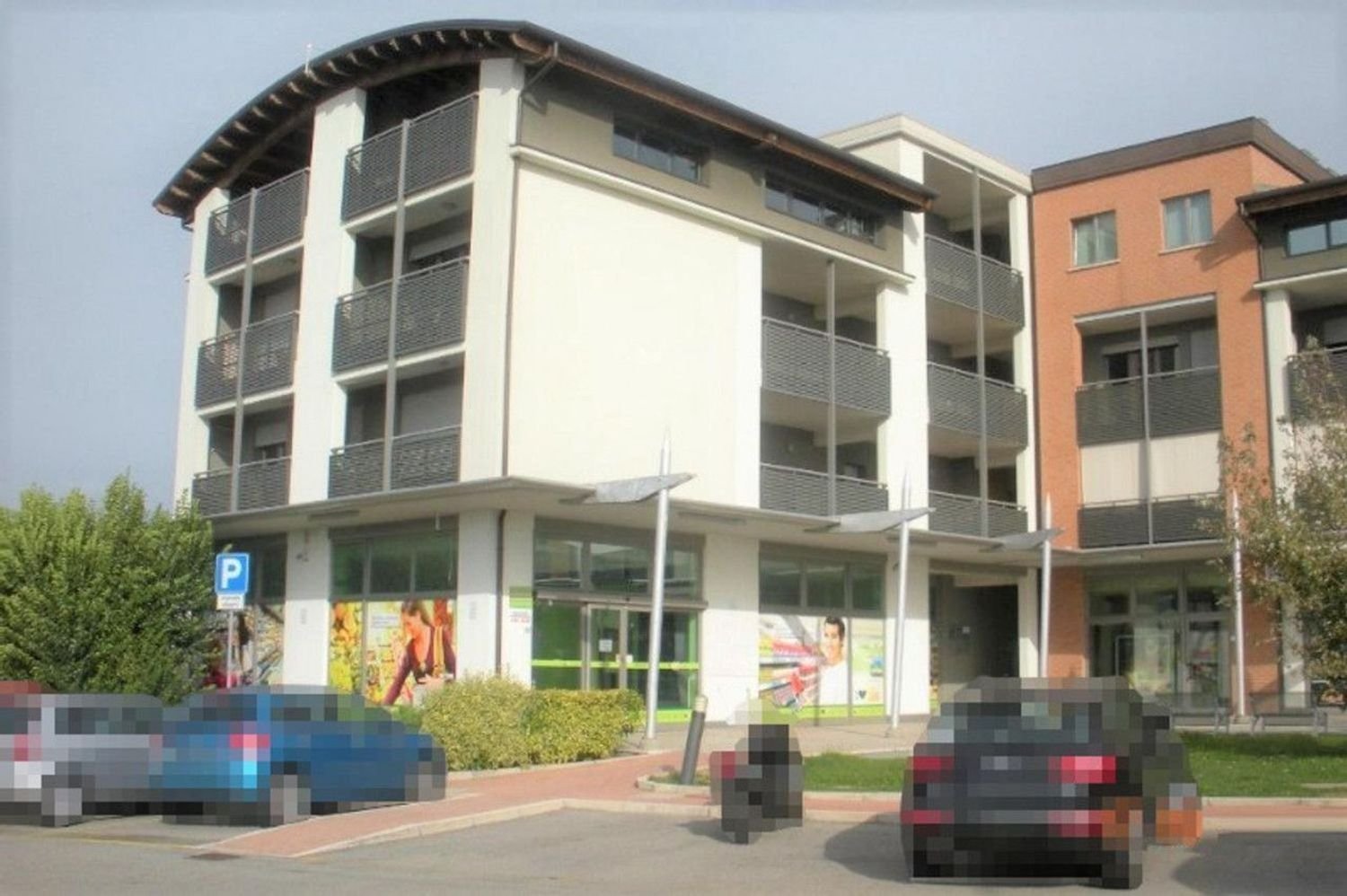 Propriété commerciale à Castel Guelfo di Bologna, Italy 485m² No. 375071