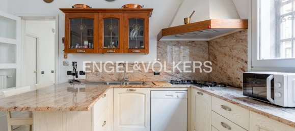 6 rooms Apartment in Bologna, Italy No. 128090 25