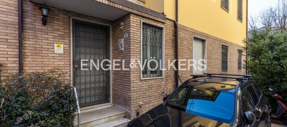6 rooms Apartment in Bologna, Italy No. 128090 17