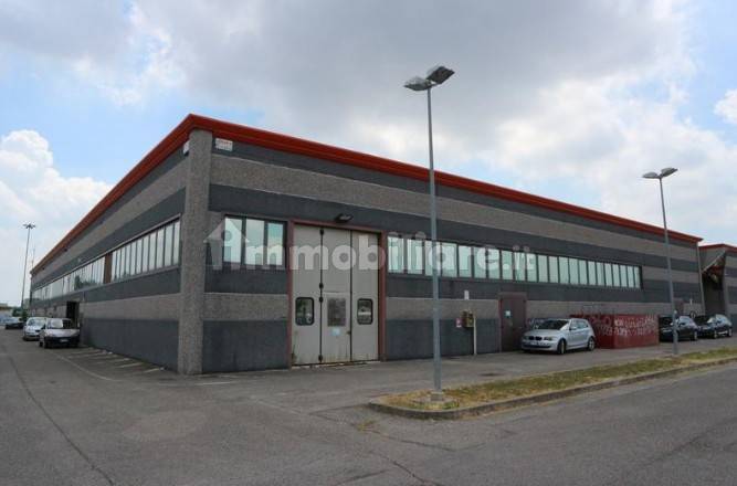 1-Zimmer Gewerbliche Immobilie in Lugo, Italy, Nr. 19510