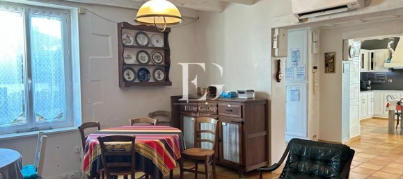 9 Schlafzimmer Haus in Valence, France, Nr. 95944 7