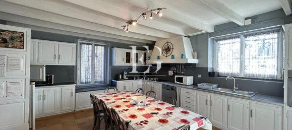 9 Schlafzimmer Haus in Valence, France, Nr. 95944 6