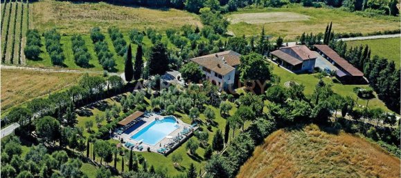 37-salle Villa à Peccioli, Italy No. 120175 25