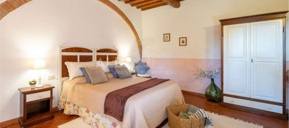 37-salle Villa à Peccioli, Italy No. 120175 38