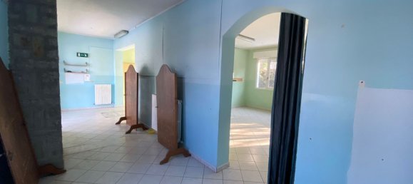 5 rooms House in Sassuolo, Italy No. 188775 5