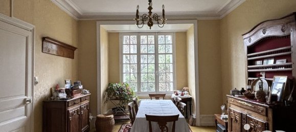 6 bedrooms House in Nantes, France No. 363397 3