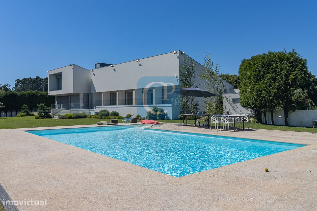 5 Schlafzimmer Haus in Maia, Portugal, Nr. 324534